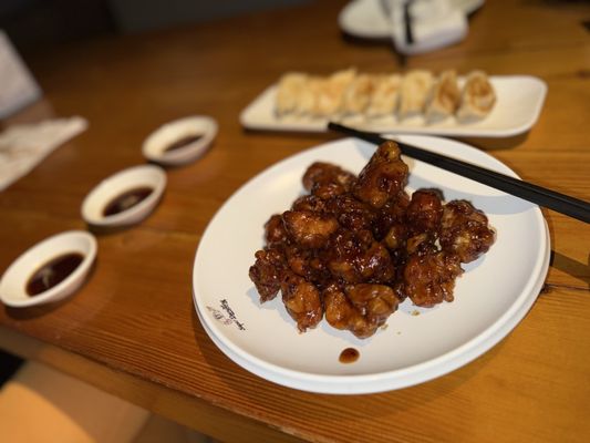 Super Dumpling Culver City by null