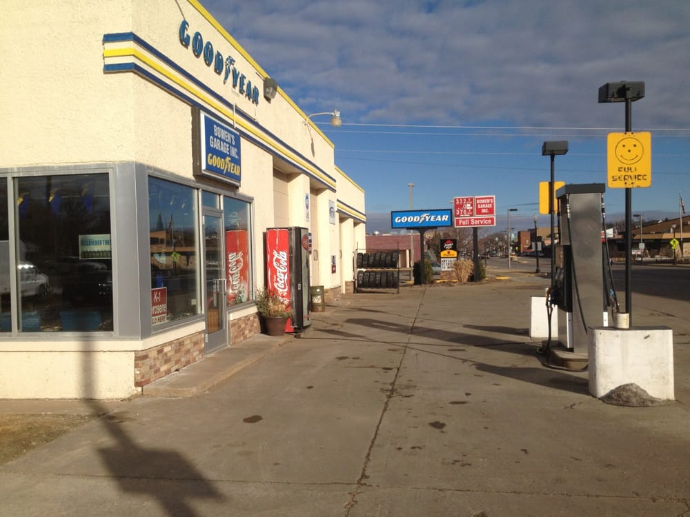 BOWENS GARAGE Updated October 2024 11 Reviews 126 S Main St