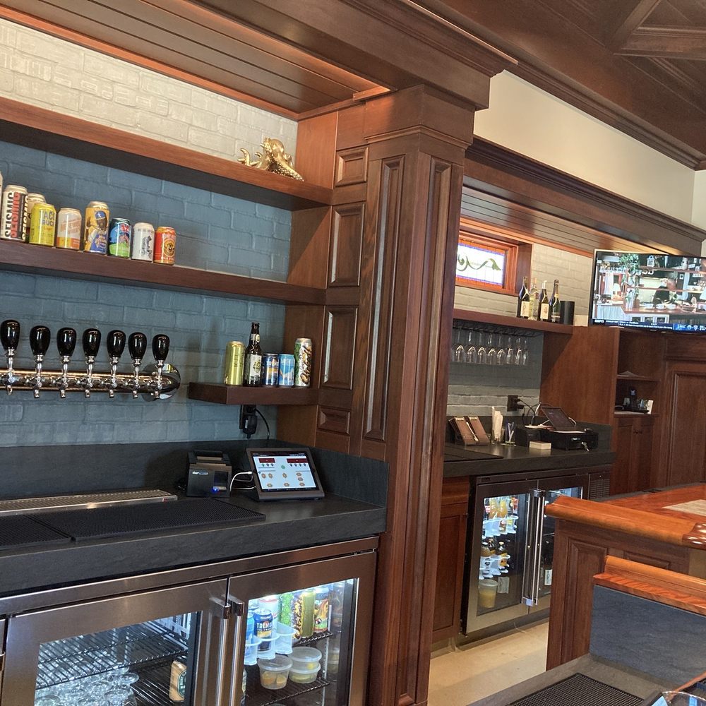 Elk House - Inside bar - Wine Bars Near Me - Elk, California Elk House - Inside bar - Wine Bars Near Me - Elk, California