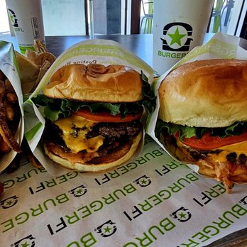 BurgerFi - Cheeseburger - Burgers Near Me - Lake Mary, Florida