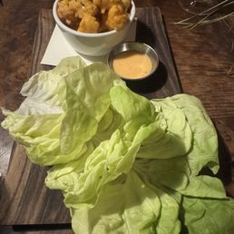 Shrimp lettuce cup