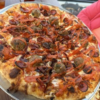 Shin Dig - Meat pie - Chicken Wings Near Me - Indianapolis, Indiana