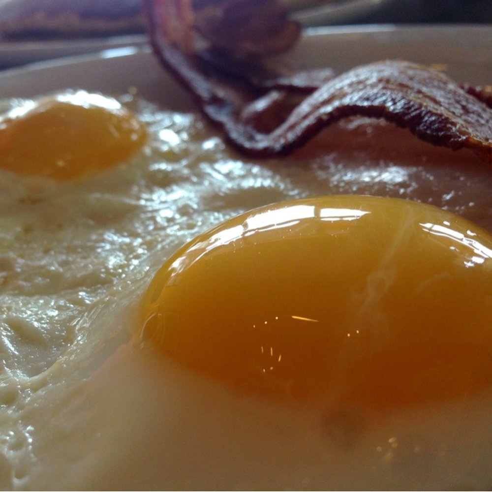 The Colony Cafe - Eggs Sunny Side Up - Cafes Near Me - The Colony, Texas