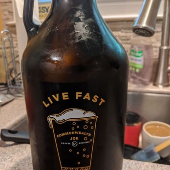 Commonwealth Joe - Cold Brew growler - Cafes Near Me - Arlington, Virginia