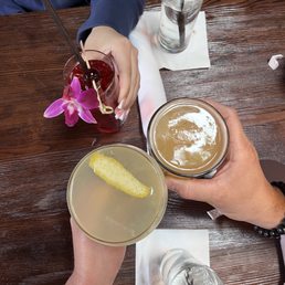IPA on draft, Gimlet & a Shirley Temple