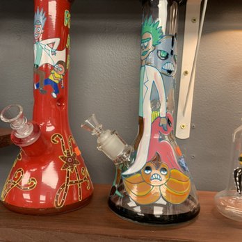 Eastside glass - water bong - Head Shops Near Me - Elyria, Ohio