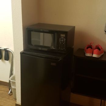 Motel 6 - Lil drudge and microwave - Hotels Near Me - Berea, Kentucky
