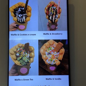 Hangout Cafe - Waffle options - Bubble Tea Near Me - Palatine, Illinois