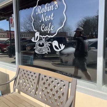 Robin's Nest Cafe And Bakery - Outside window - Cafes Near Me - Clarinda, Iowa Robin's Nest Cafe And Bakery - Outside window - Cafes Near Me - Clarinda, Iowa