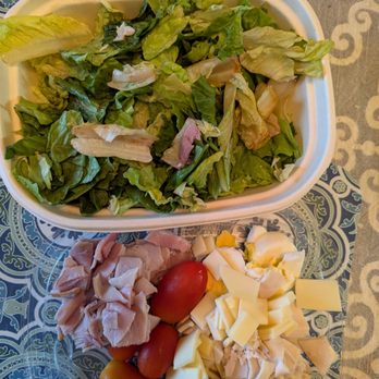 Safeway - Last time I'm paying for salad & tossing  the brown, rotten & wilted lettuce hiding  under the proteins.  Don't buy!! - Grocery Near Me - San Francisco, California