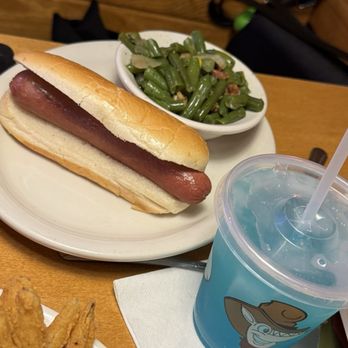 Texas Roadhouse - Kids hot dog with green beans and blue lemonade - Steakhouses Near Me - Leander, Texas