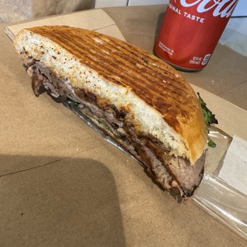 Michou - Roast beef - Delis Near Me - Seattle, Washington