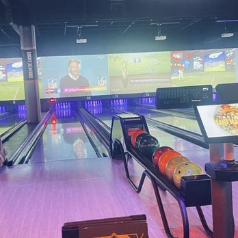 Lucky Strike Beverly Hills - Bowling Near Me - Los Angeles, California Lucky Strike Beverly Hills - Bowling Near Me - Los Angeles, California
