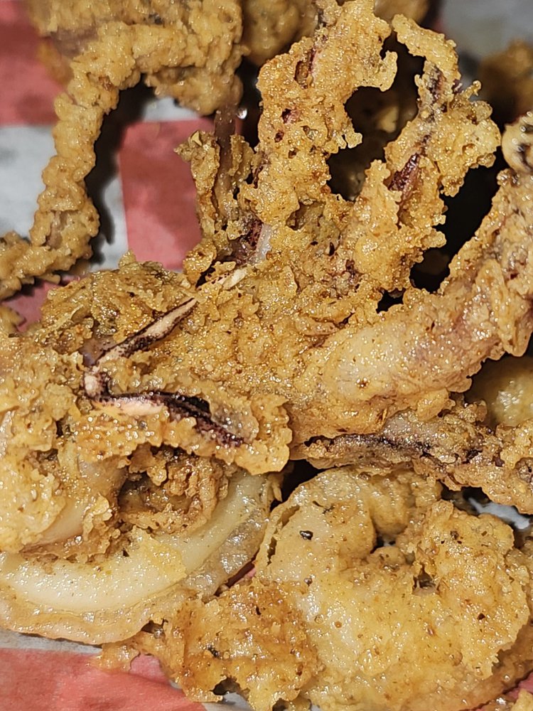 VILLAGE INN PIZZERIA SPORTS BAR & GRILL Updated October 2024 273 Photos & 381 Reviews 8050