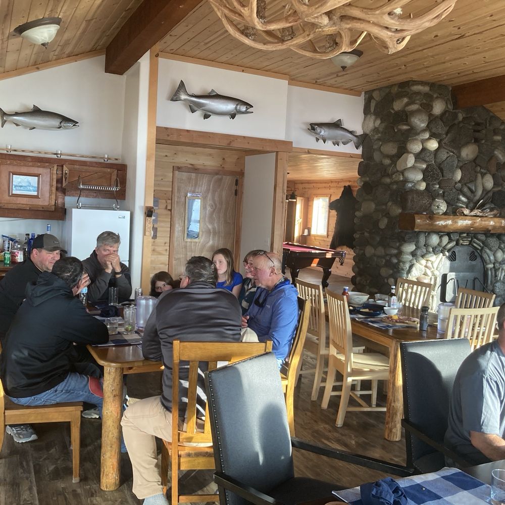 Middle Island Lodge - Lodge dining area - Fishing Near Me - Sitka, Alaska