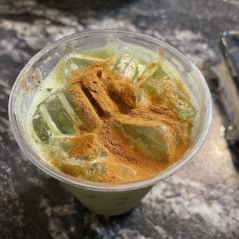 Borreguitas Bar Express - Iced matcha latte with cinnamon on top - Mexican Near Me - Pomona, California