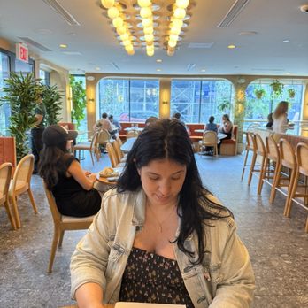 Lulla's - Venezuelan Near Me - Brooklyn, New York