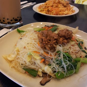 Bubble World - Taiwanese braised rice noodles with minced pork and dried shrimp - Taiwanese Near Me - Burnaby, British Columbia