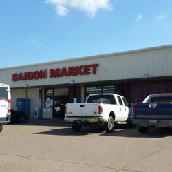 Saigon Market - Store Front - Go inside & get you a Vietnamese Sandwich!