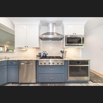 South Cape May Contracting - a kitchen with stainless steel appliances - General Contractors Near Me South Cape May Contracting - a kitchen with stainless steel appliances - General Contractors Near Me