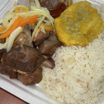 Saudie's Restaurant - Fried turkey - Haitian Near Me - Orlando, Florida