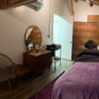 Lemon Lounge Skincare Studio - Skin Care Near Me - Los Angeles, California Lemon Lounge Skincare Studio - Skin Care Near Me - Los Angeles, California