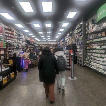 GameStop - Inside - Electronics Near Me - New York, New York GameStop - Inside - Electronics Near Me - New York, New York