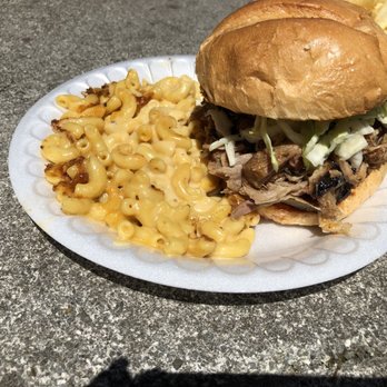 Delauders BBQ - Barbeque Near Me - Sevierville, Tennessee Delauders BBQ - Barbeque Near Me - Sevierville, Tennessee