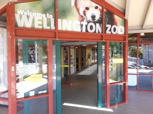 Wellington Zoo by null