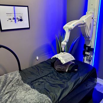 Skin Sun Spray Spa - Blue/Red light facial machine - Spray Tanning Near Me - Katy, Texas