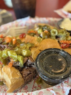 Little Hats Market by null Little Hats Market by null