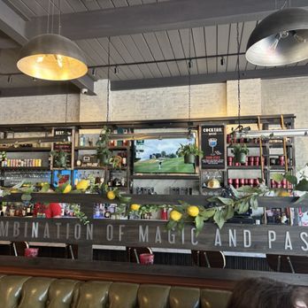 Bettola - Pizza Near Me - Cranston, Rhode Island