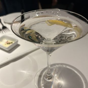 Eddie V's Prime Seafood - The Dapper Martini - Seafood Near Me - Alpharetta, Georgia
