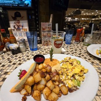Hash House A Go Go - Breakfast & Brunch Near Me - Montville, Connecticut Hash House A Go Go - Breakfast & Brunch Near Me - Montville, Connecticut