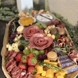 Island Celcuterie - Charcuterie Party Platter