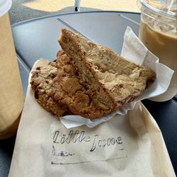 Yummy treats, freshly baked.