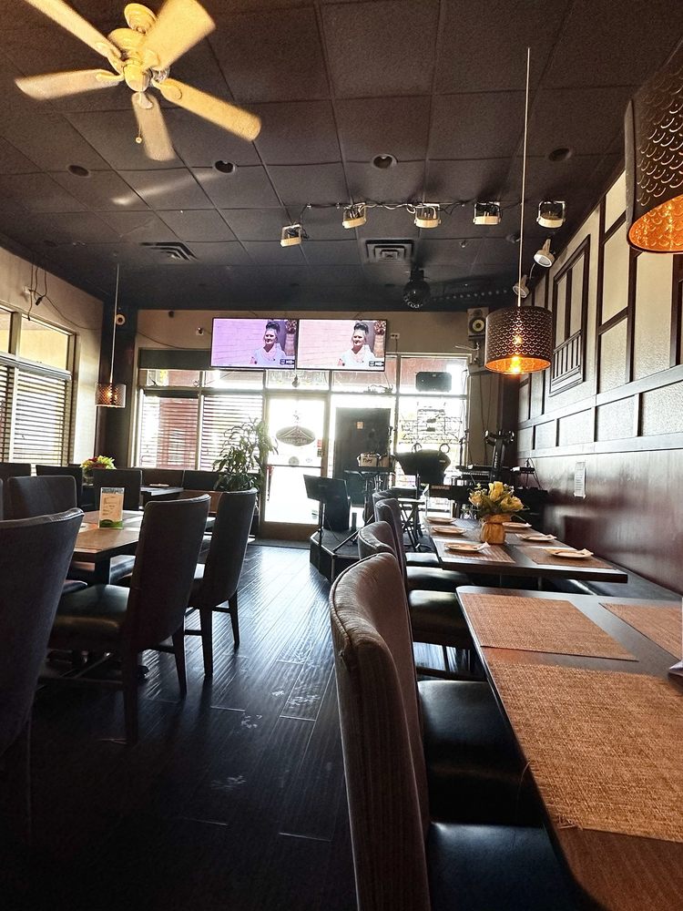 Baan Thai Restaurant - Photo 2