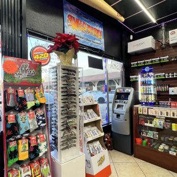 25TH SMOKE AND VAPE - Updated May 2026 - 41 Photos & 14 Reviews - 2479  Broadway, San Diego, California - Vape Shops - Phone Number