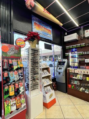 25th smoke and vape 25th Smoke and Vape, 2479 Broadway, San Diego, CA 92102, US
