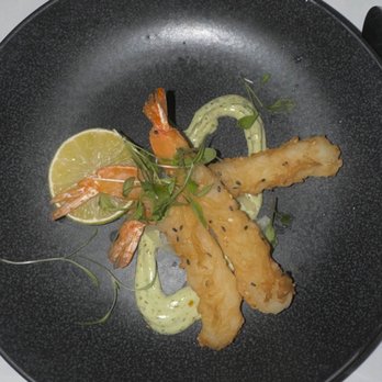 The Ivy Spinningfields Manchester - Tempura Prawns - British Near Me - Manchester, XGM