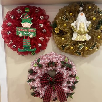 Enchanted Petals - Hand made, one of a kind Christmas wreaths - Florists Near Me - Calgary, Alberta Enchanted Petals - Hand made, one of a kind Christmas wreaths - Florists Near Me - Calgary, Alberta