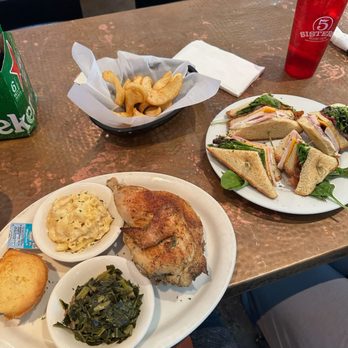 Five Sisters Blues Cafe - Fried chicken plate and club sandwich. - Southern Near Me - Pensacola, Florida
