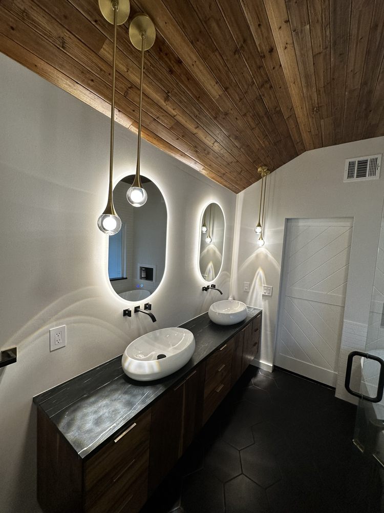 Slide of Eminent Structure Solutions