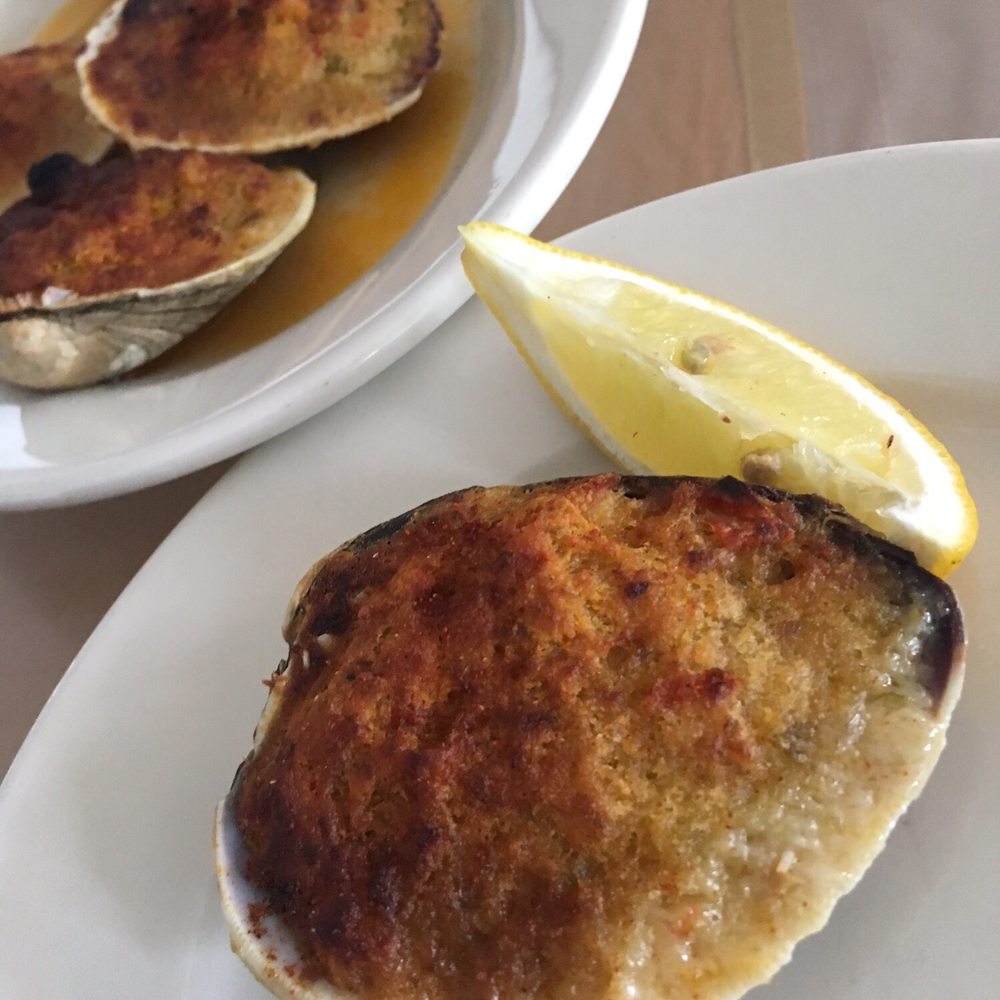 Varney's Restaurant - Baked clams - Seafood Near Me - Brookhaven, New York Varney's Restaurant - Baked clams - Seafood Near Me - Brookhaven, New York