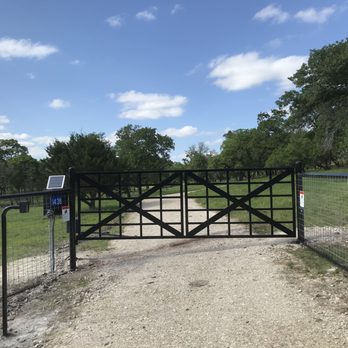 Lone Star Automatic Gates - Dual custom built gates with a solar gate operator - Fences & Gates Near Me - Boerne, Texas