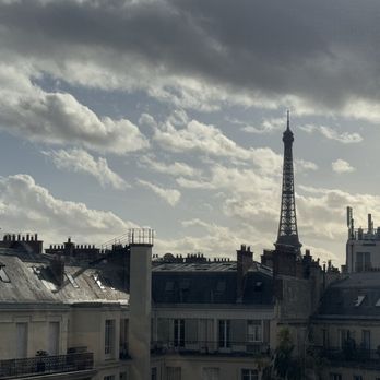 Le Petit RH Paris - Vibe from the Rooftop - Restaurants Near Me - Paris, 75 Le Petit RH Paris - Vibe from the Rooftop - Restaurants Near Me - Paris, 75