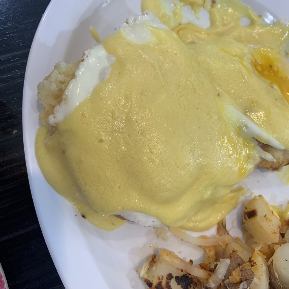 Harbor View Cafe - Eggs Benedict - New American Near Me - Saint Augustine, Florida Harbor View Cafe - Eggs Benedict - New American Near Me - Saint Augustine, Florida