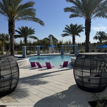 Altis Grand Lake Willis - Apartments Near Me - Orlando, Florida Altis Grand Lake Willis - Apartments Near Me - Orlando, Florida