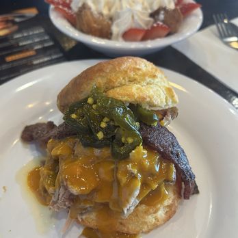 Vicious Biscuit - The Babe and Vicious Beignets- Perfection - Breakfast & Brunch Near Me - Akron, Ohio