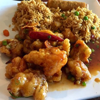 Leo's Kitchen - General's chicken lunch - Chinese Near Me - Roseville, California